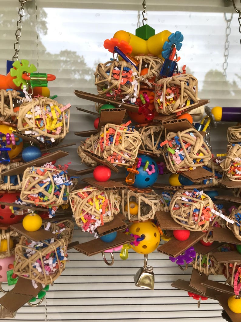 PARROT PALM TREE Toy