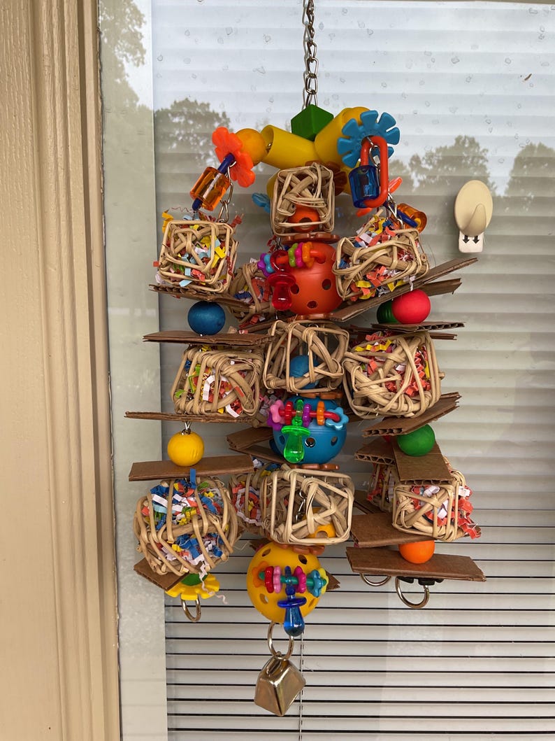 PARROT PALM TREE Toy