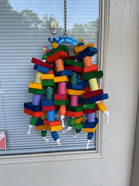 PARROT HORSESHOE TOY